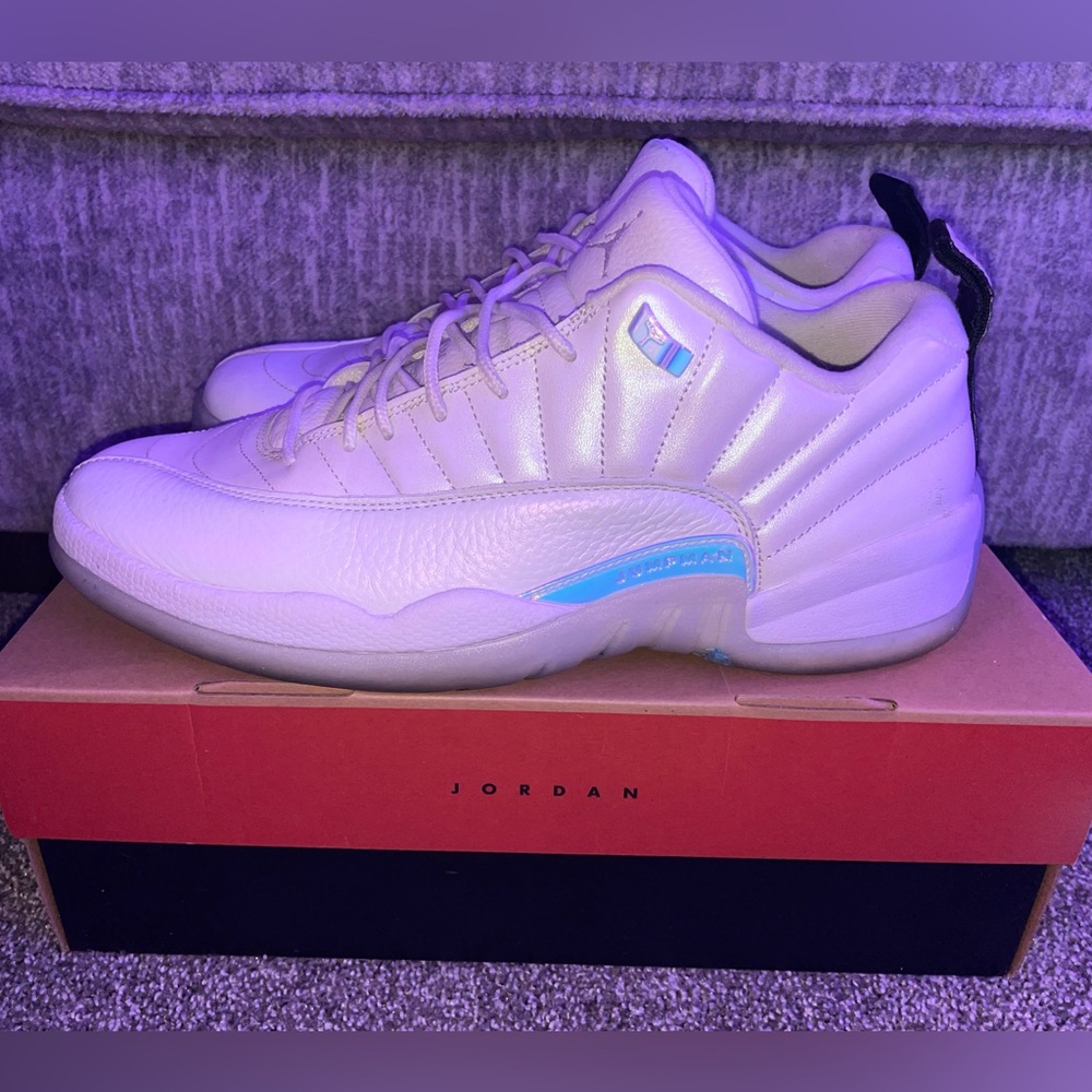 Air Jordan 12 Retro low “Easter”